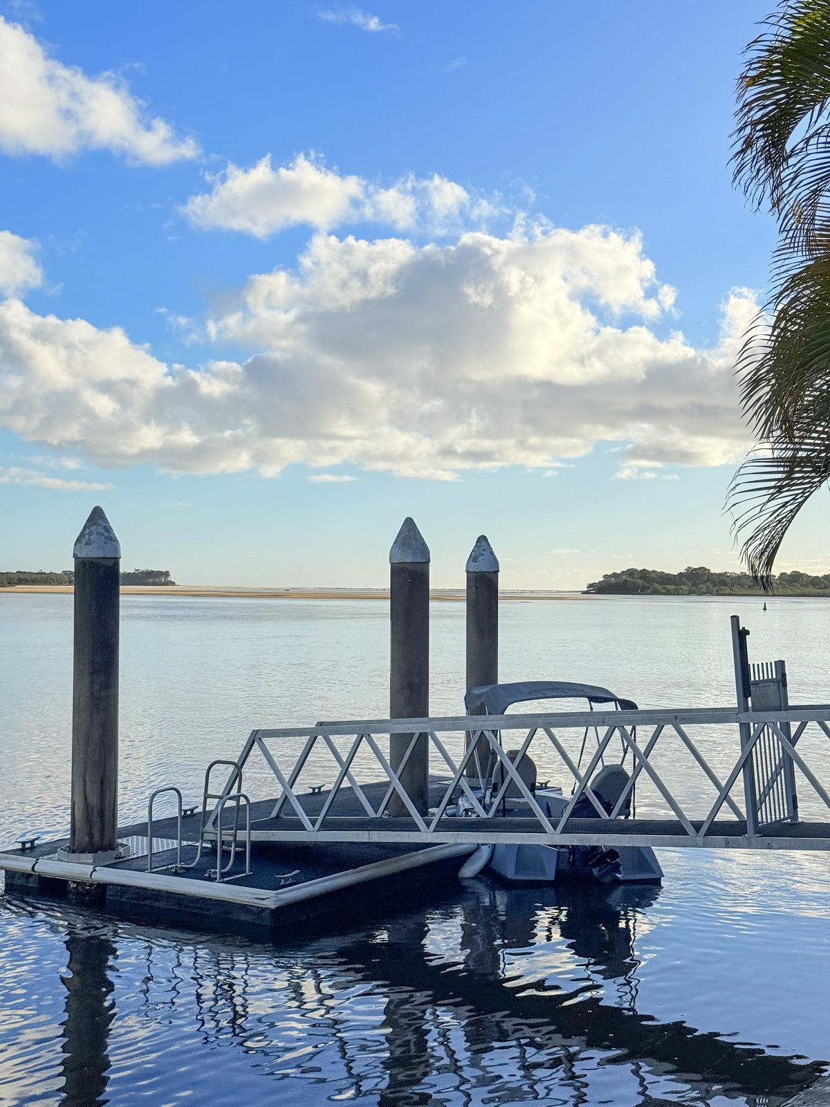Still Afternoon, Noosaville